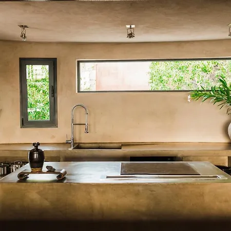Casa Sua Guest house *